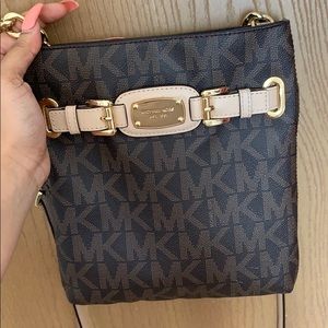 MICHAEL KORS: crossbody bag